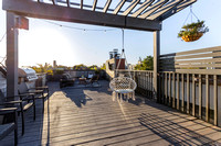 853 N Paulina