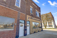 103A1831-2