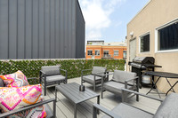 0002_Exterior