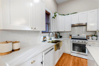 853 N Paulina